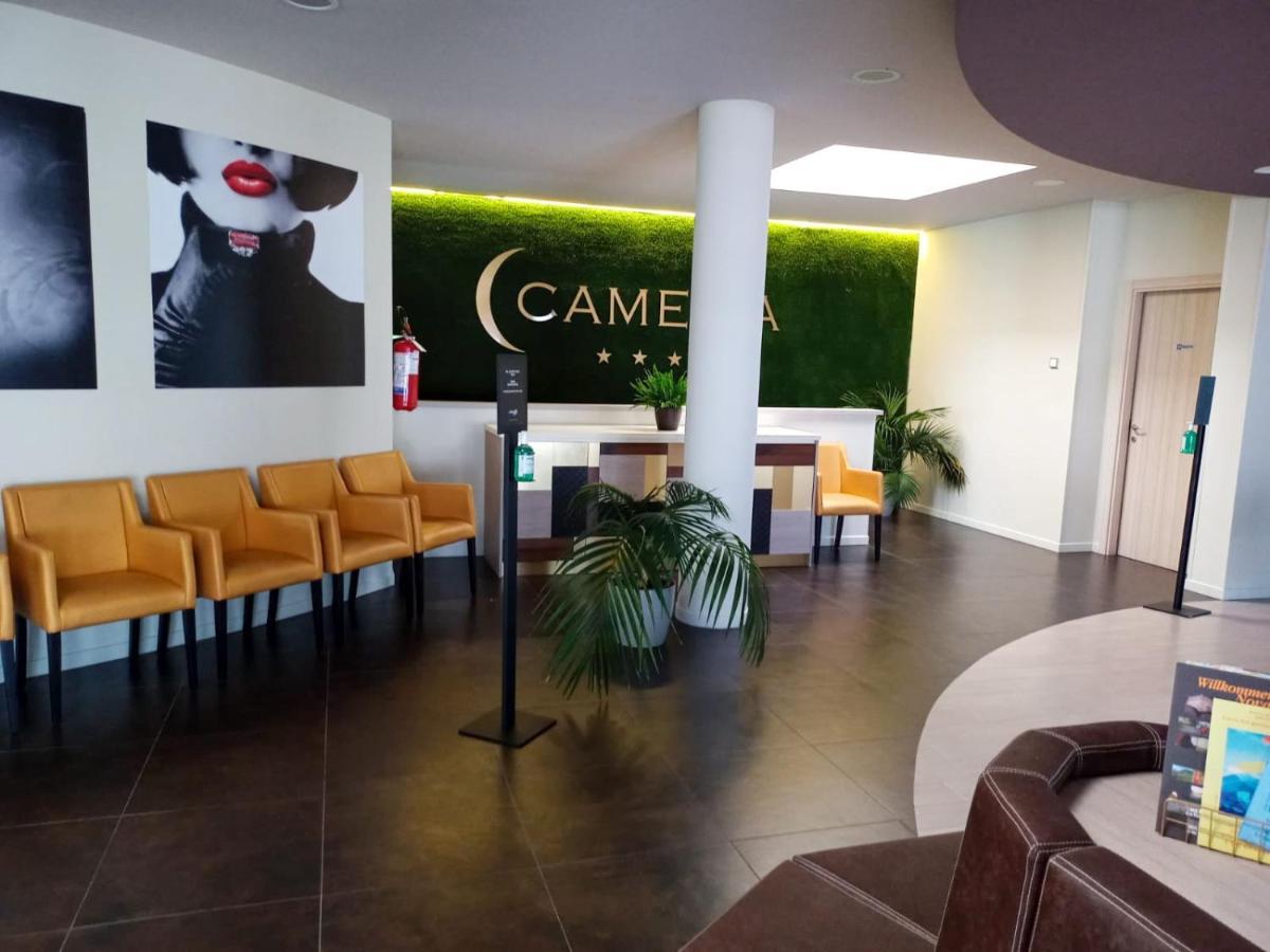 Hotel Camelia Cameri Esterno foto