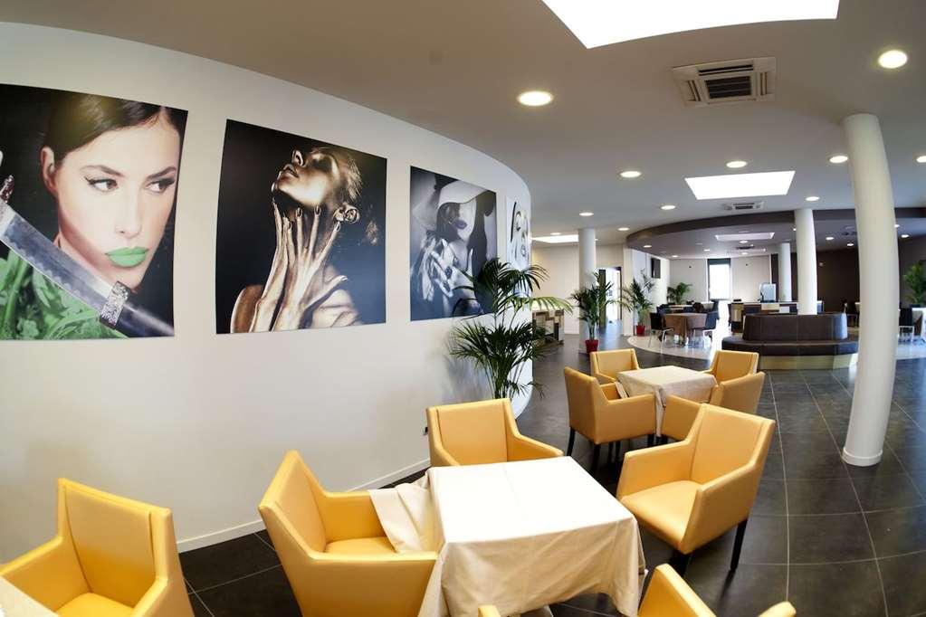 Hotel Camelia Cameri Ristorante foto